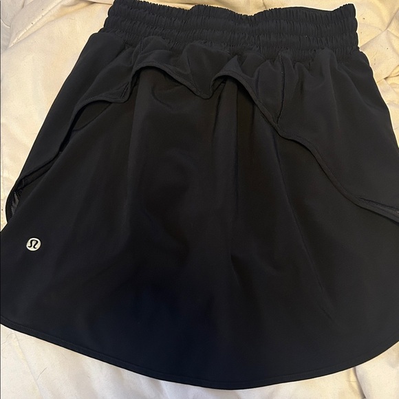 Lululemon Athletica Black Skort with Mesh Detail - Picture 2 of 2
